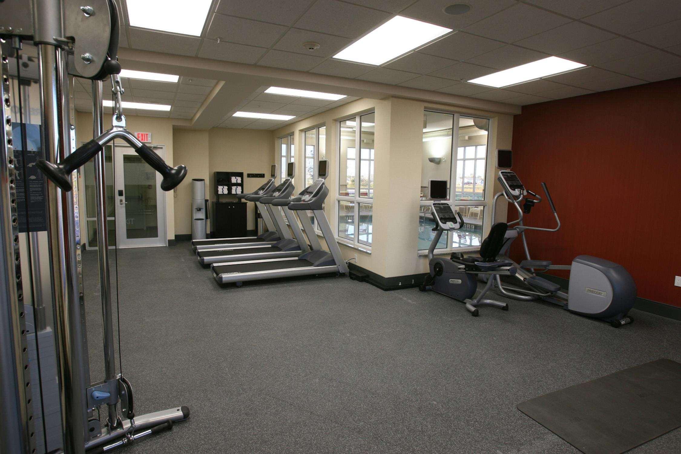 Hampton Inn & Suites Red Deer Penhold Fasilitas foto