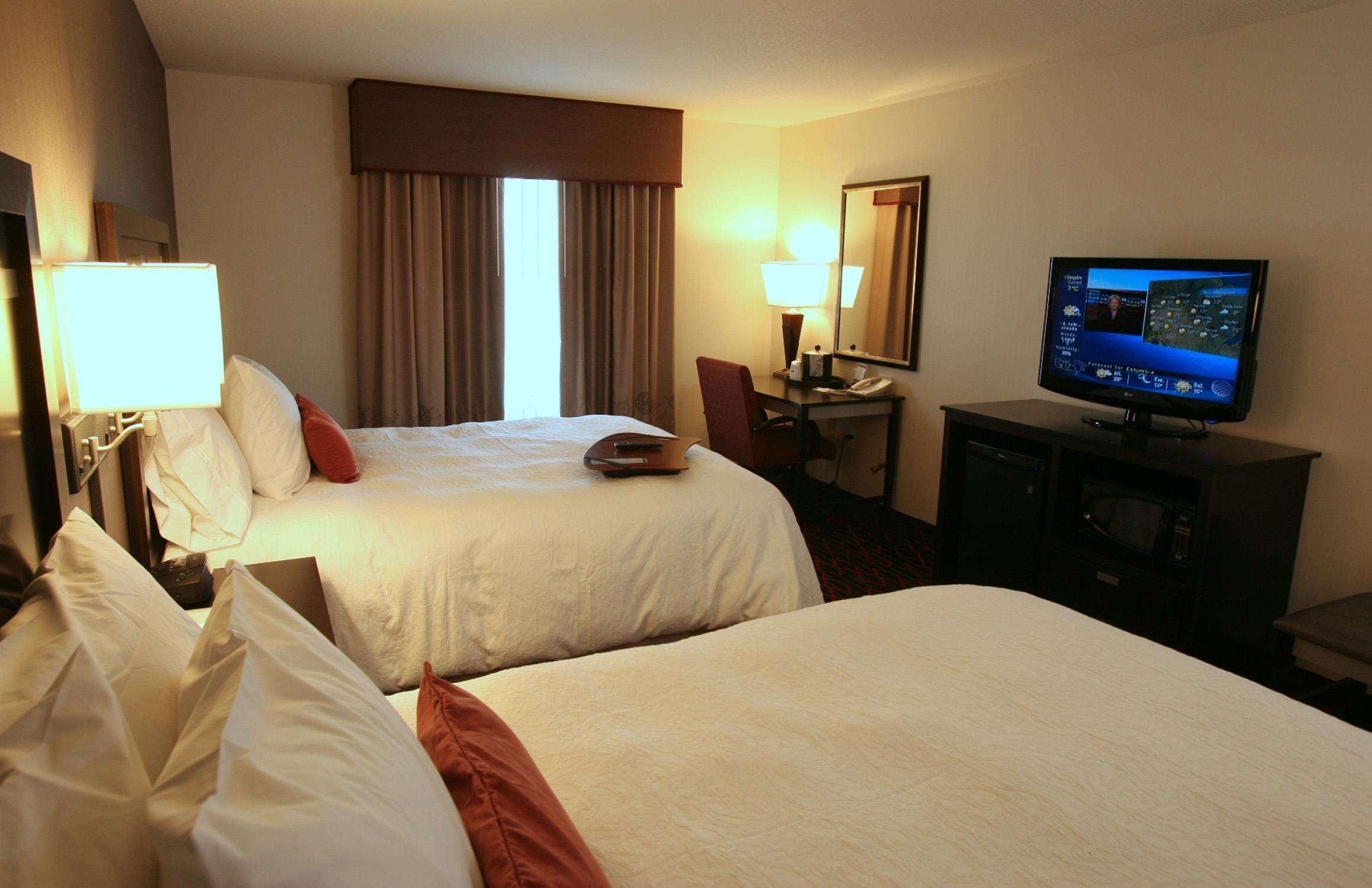 Hampton Inn & Suites Red Deer Penhold Ruang foto